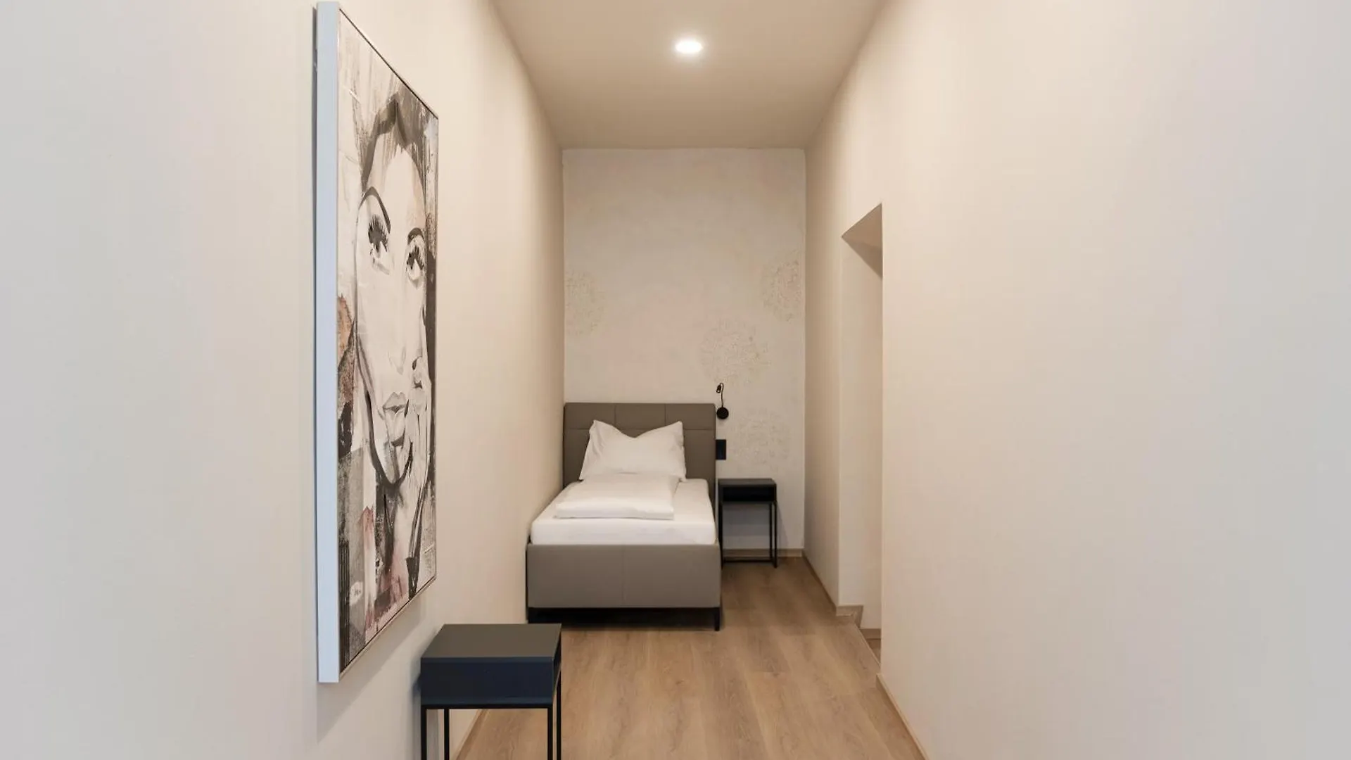 Aparthotel Lavilo Main Square Graz
