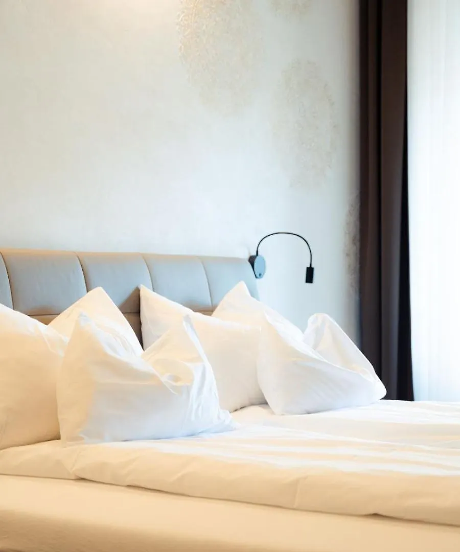 Aparthotel Lavilo Main Square Graz Austria