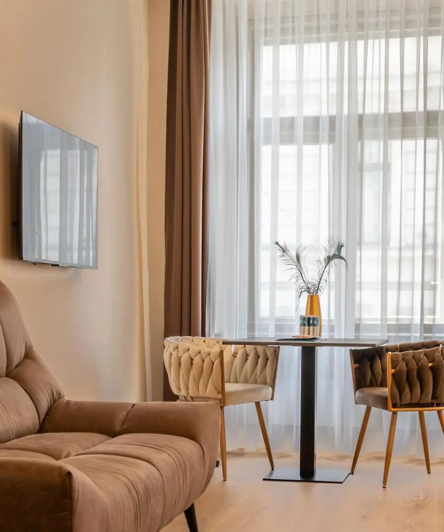 Aparthotel Lavilo Main Square Graz 0*,  Austria